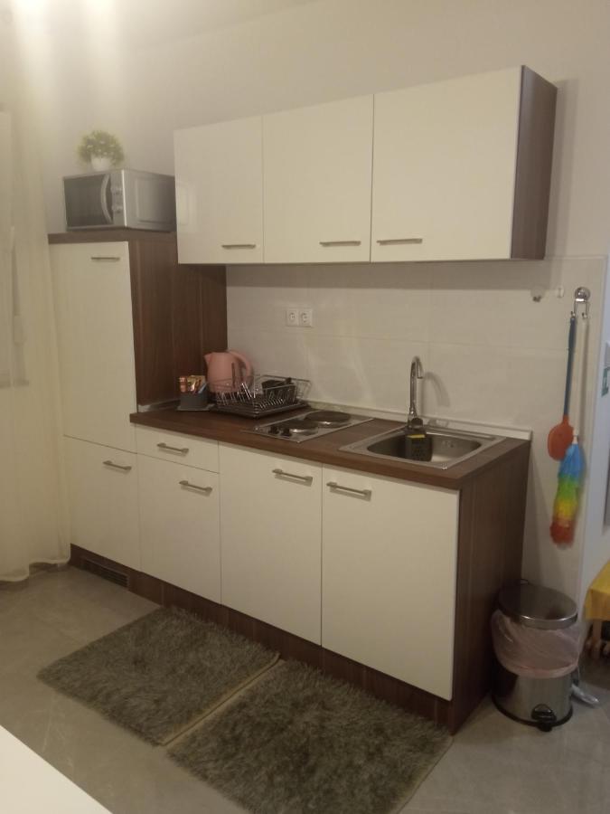 Guest House Happy Day Slunj Esterno foto